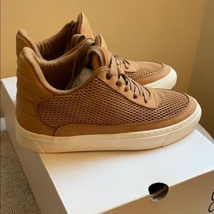 NWOT Aldo Astarenna Suede Sneaker